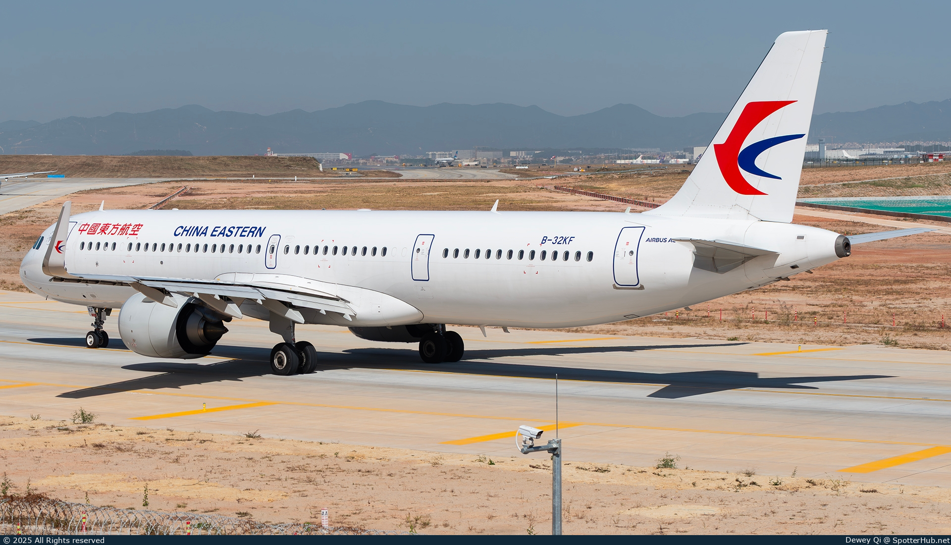Photo of B-32KF - Airbus A321-251NX operated by China Eastern Airlines