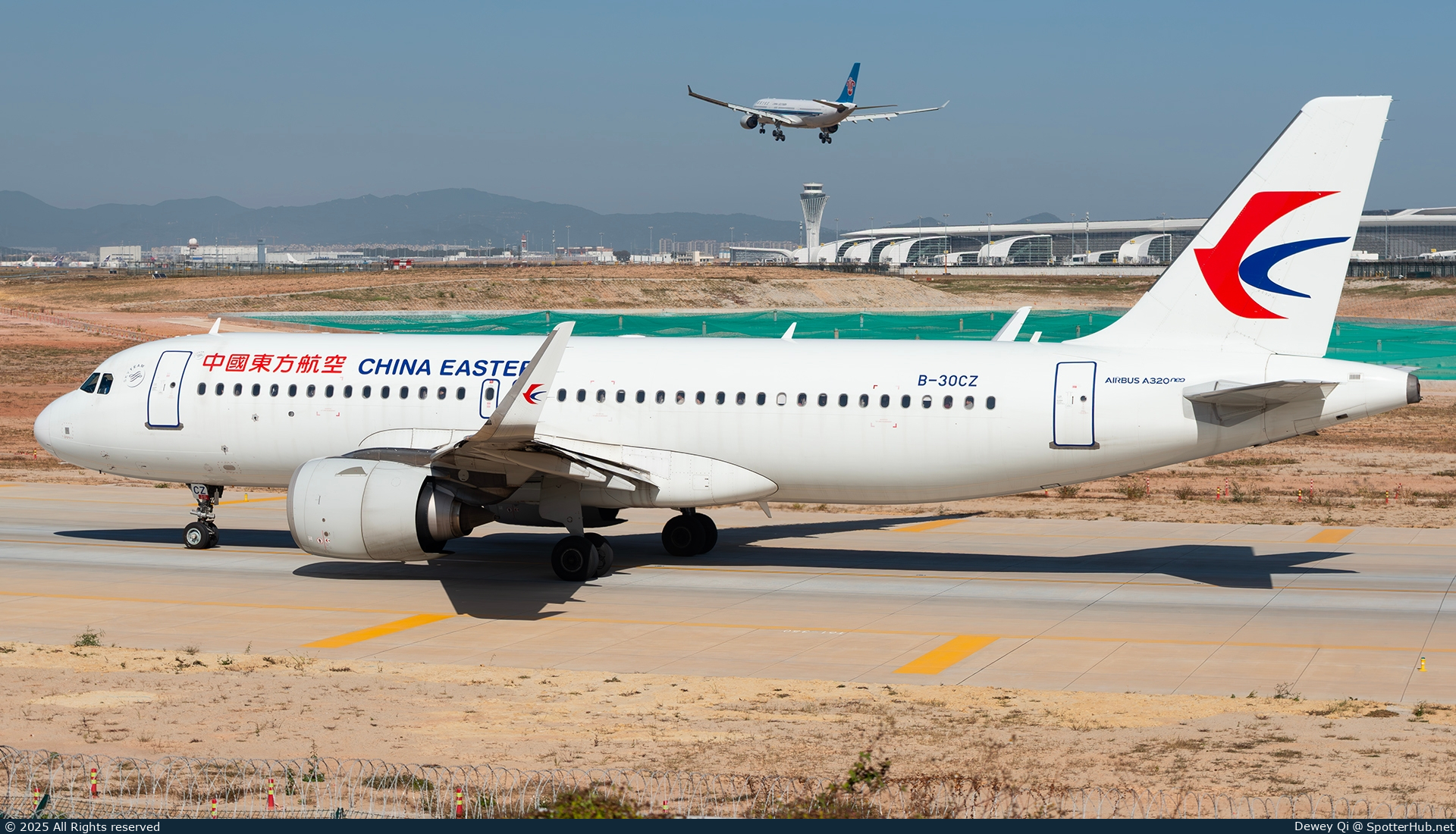 Photo of B-30CZ - Airbus A320-251N operated by China Eastern Airlines