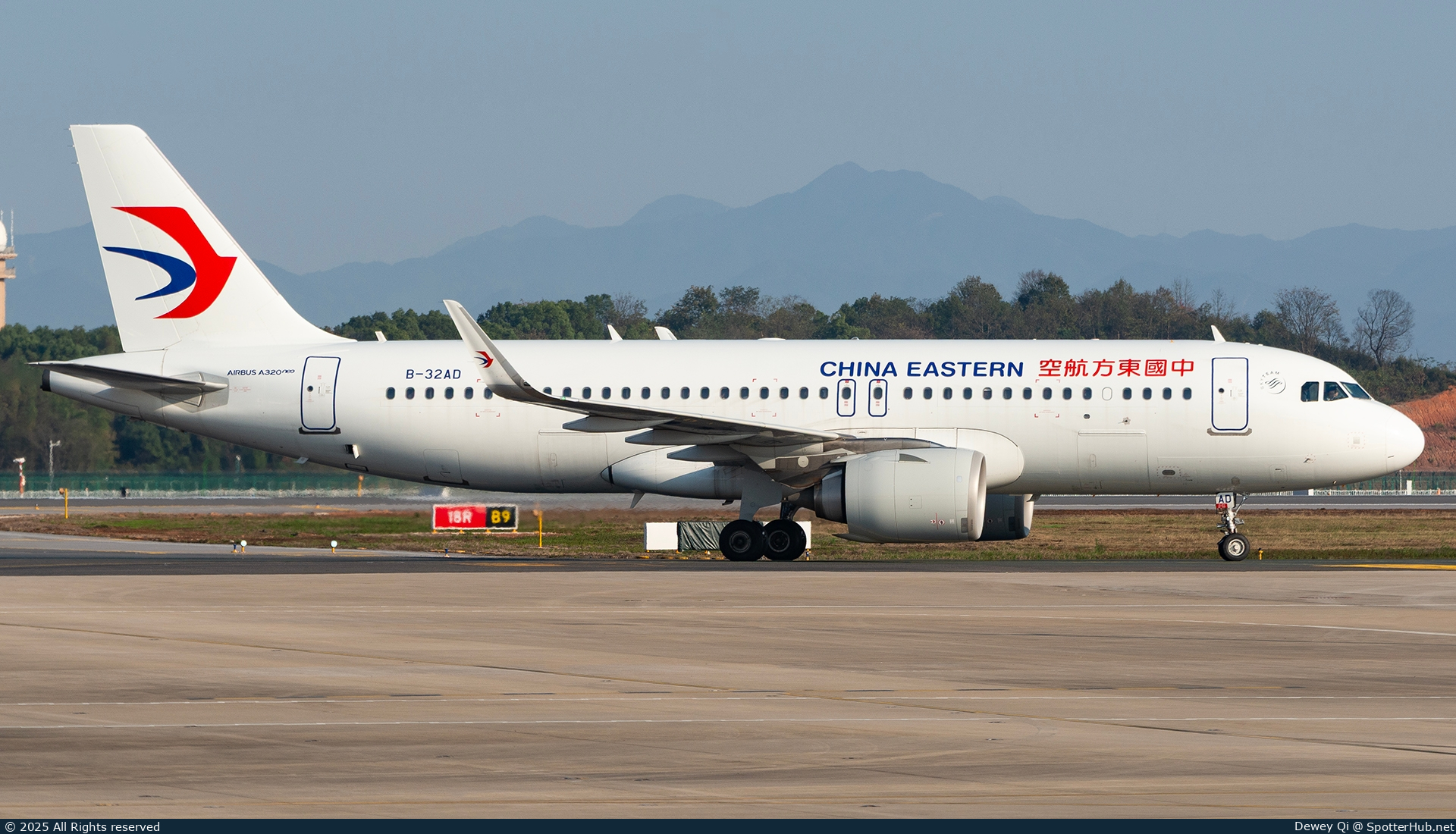 Photo of B-32AD - Airbus A320-251N operated by China Eastern Airlines