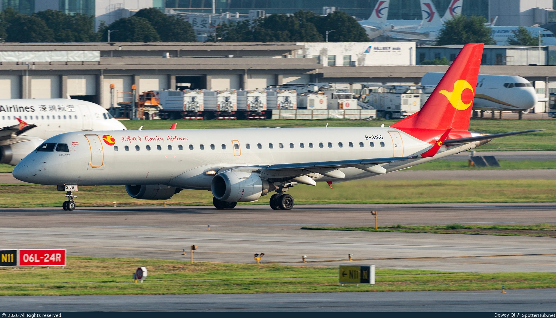 Photo of B-3166 - Embraer ERJ-190LR operated by Tianjin Airlines