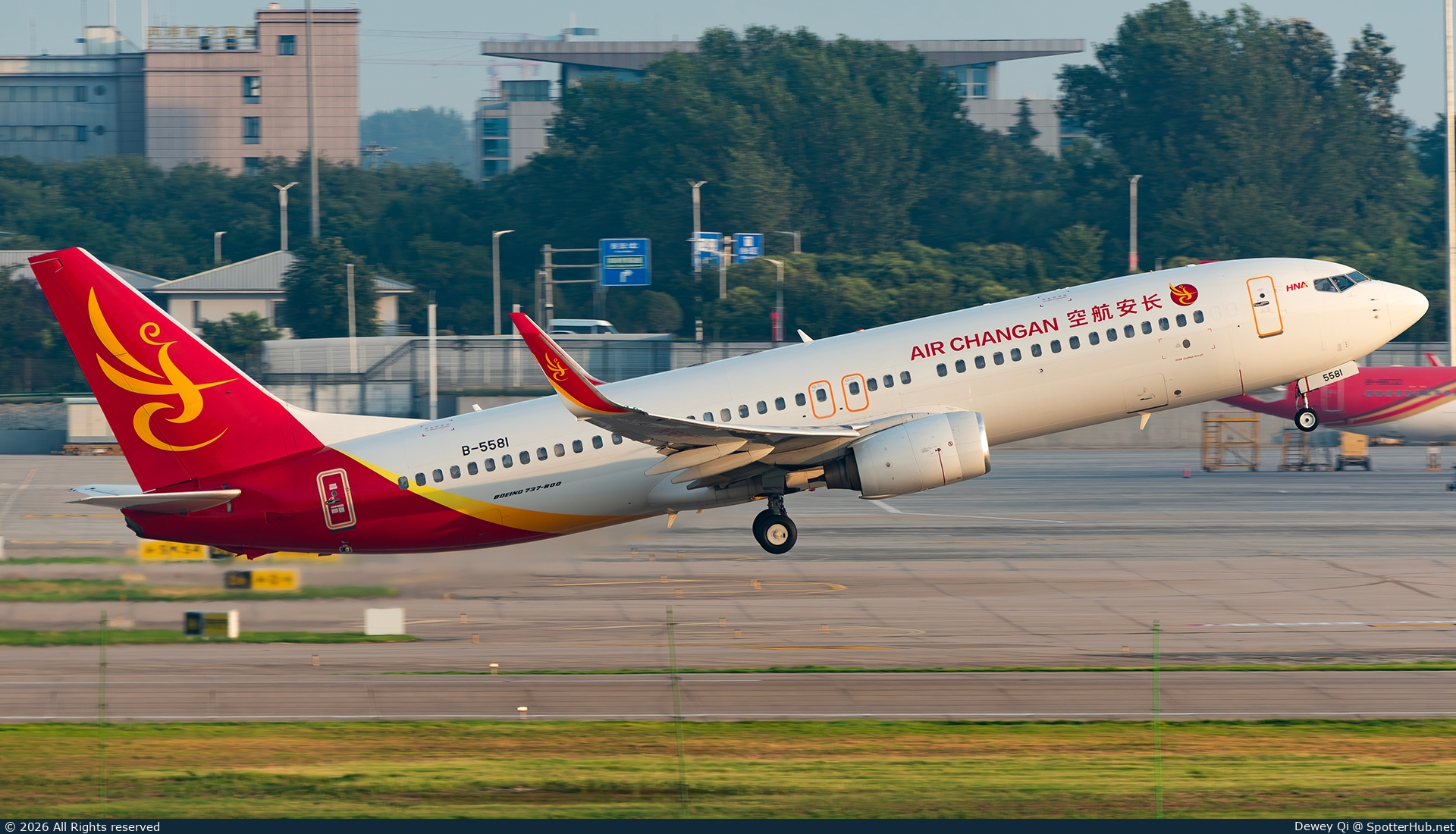 Photo of B-5581 - Boeing 737-84P operated by Air Changan