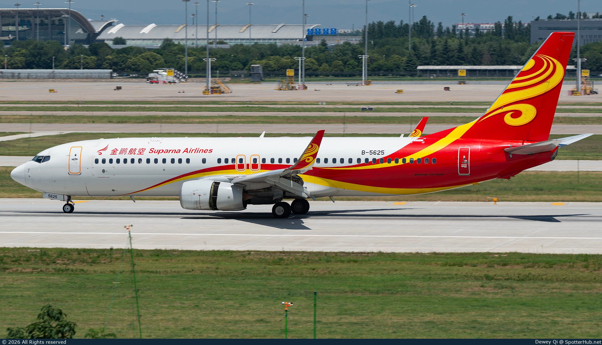 Photo of B-5625 - Boeing 737-84P operated by Suparna Airlines