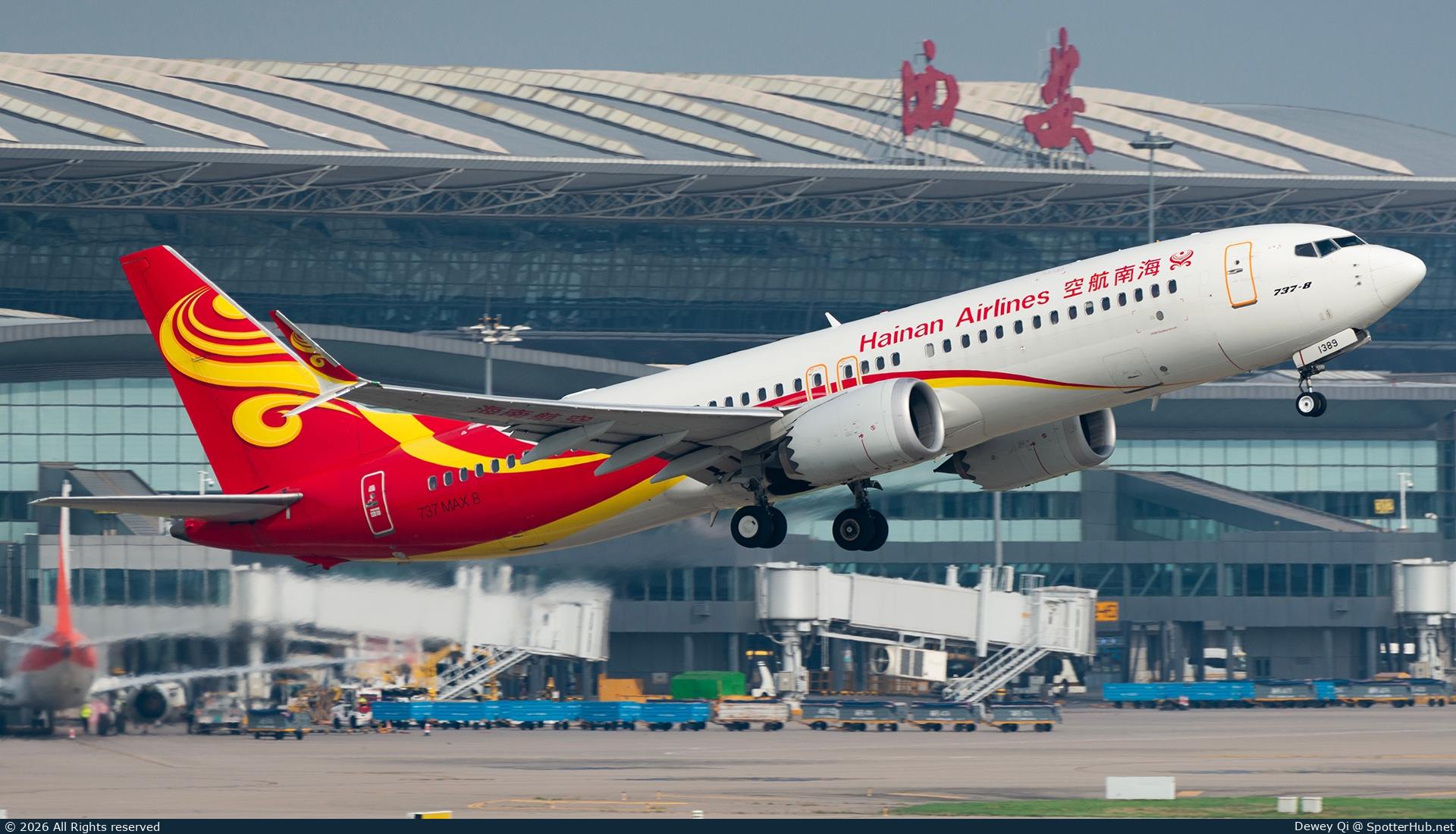 Photo of B-1389 - Boeing 737 MAX 8 operated by Hainan Airlines