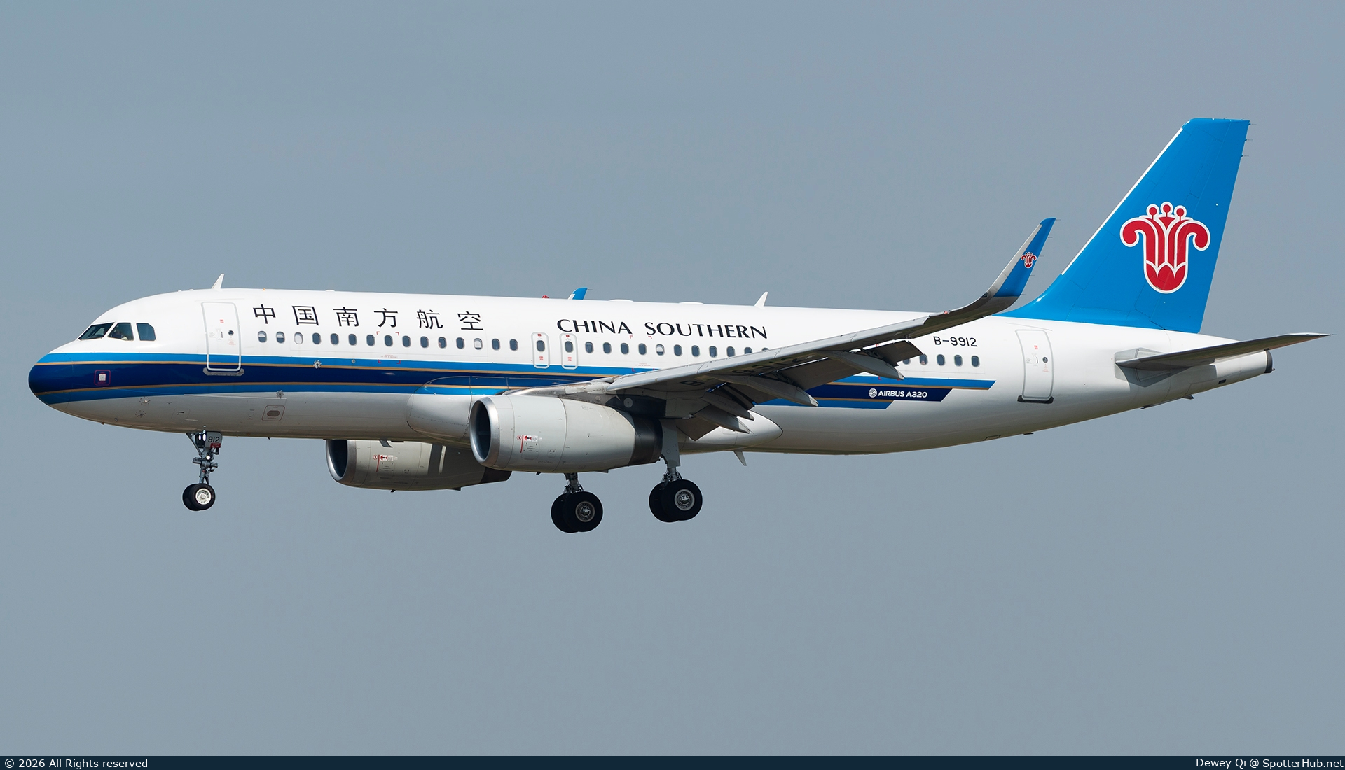 Photo of B-9912 - Airbus A320-232 operated by China Southern Airlines