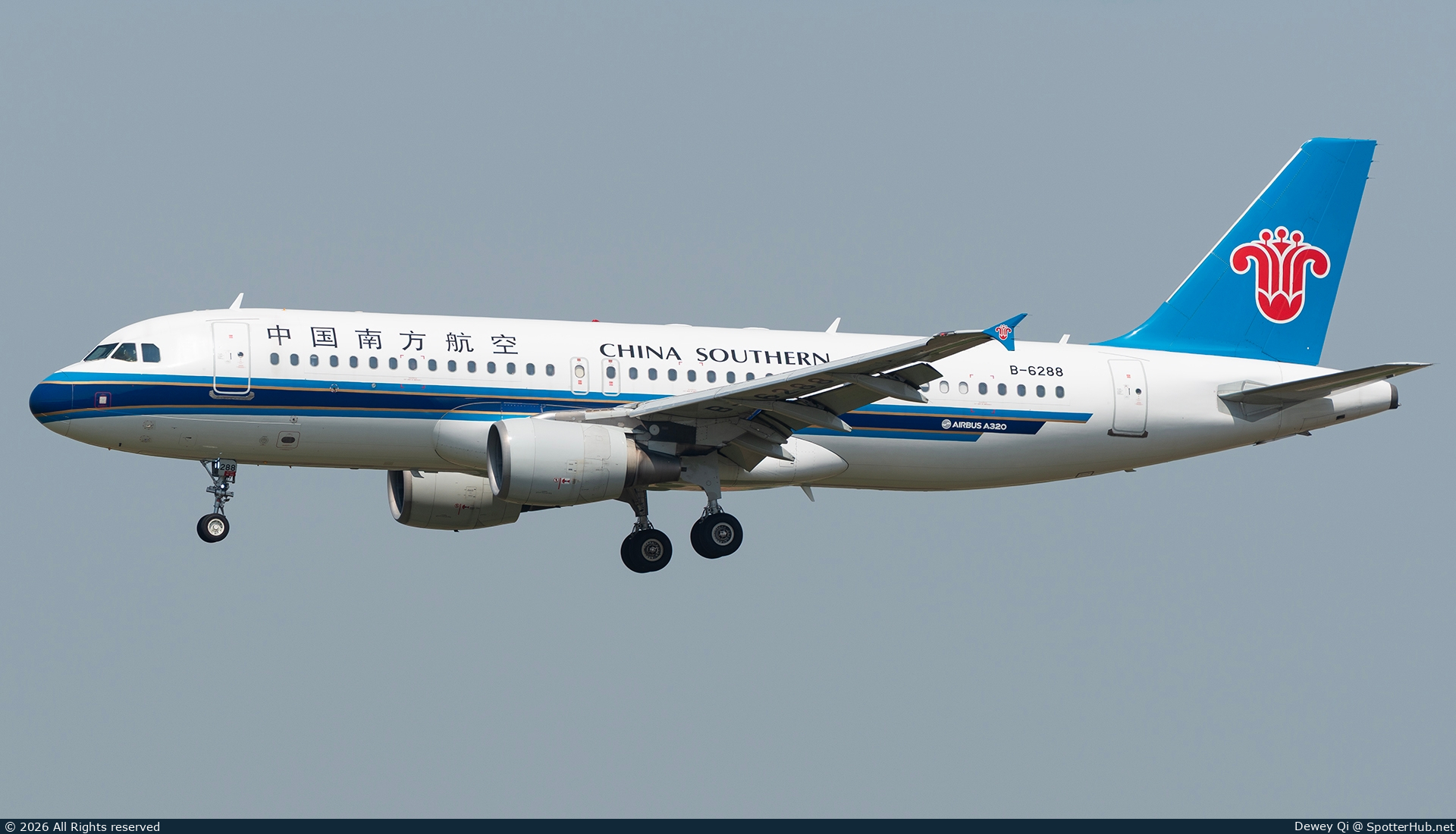 Photo of B-6288 - Airbus A320-214 operated by China Southern Airlines