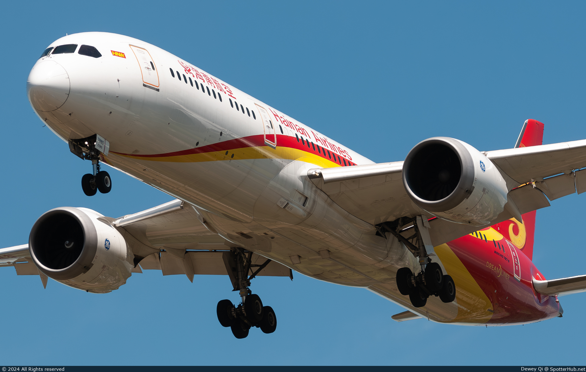 Photo of B-7880 - Boeing 787-9 Dreamliner operated by Hainan Airlines