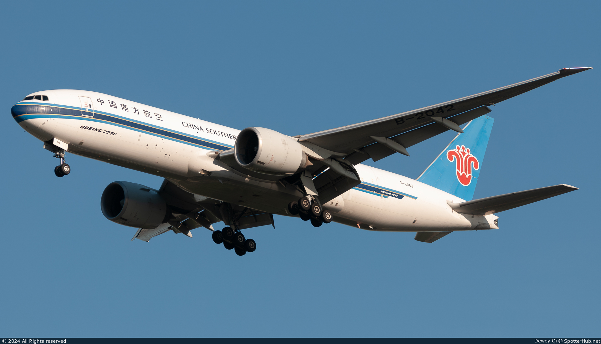 Photo of B-2042 - Boeing 777-F1B operated by China Southern Cargo