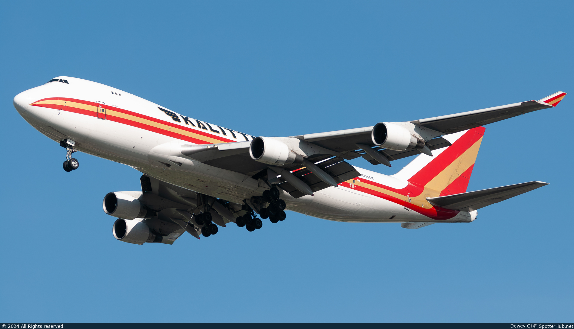 Photo of N715CK - Boeing 747-4B5F operated by Kalitta Air