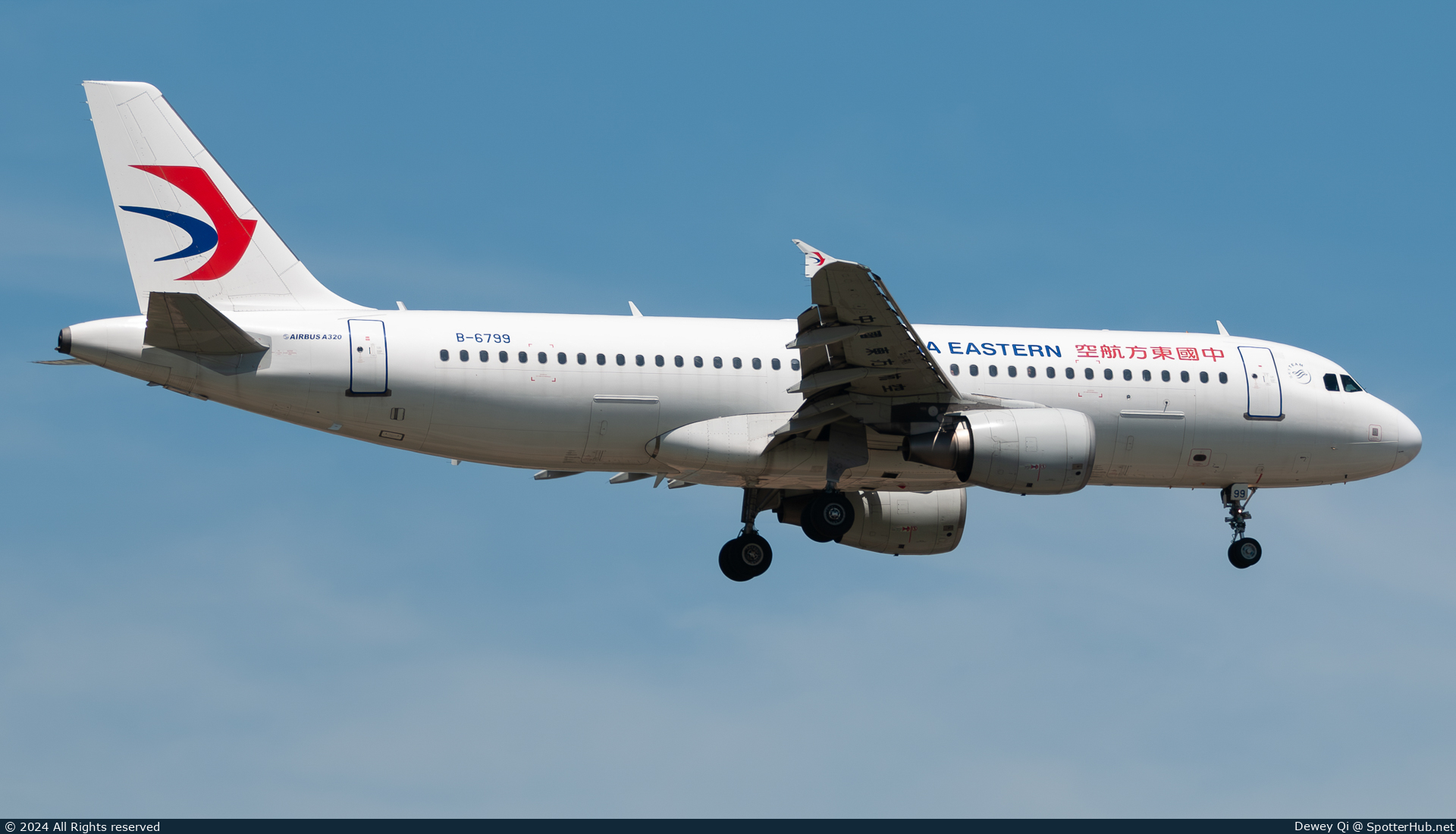 Photo of B-6799 - Airbus A320-214 operated by China Eastern Airlines