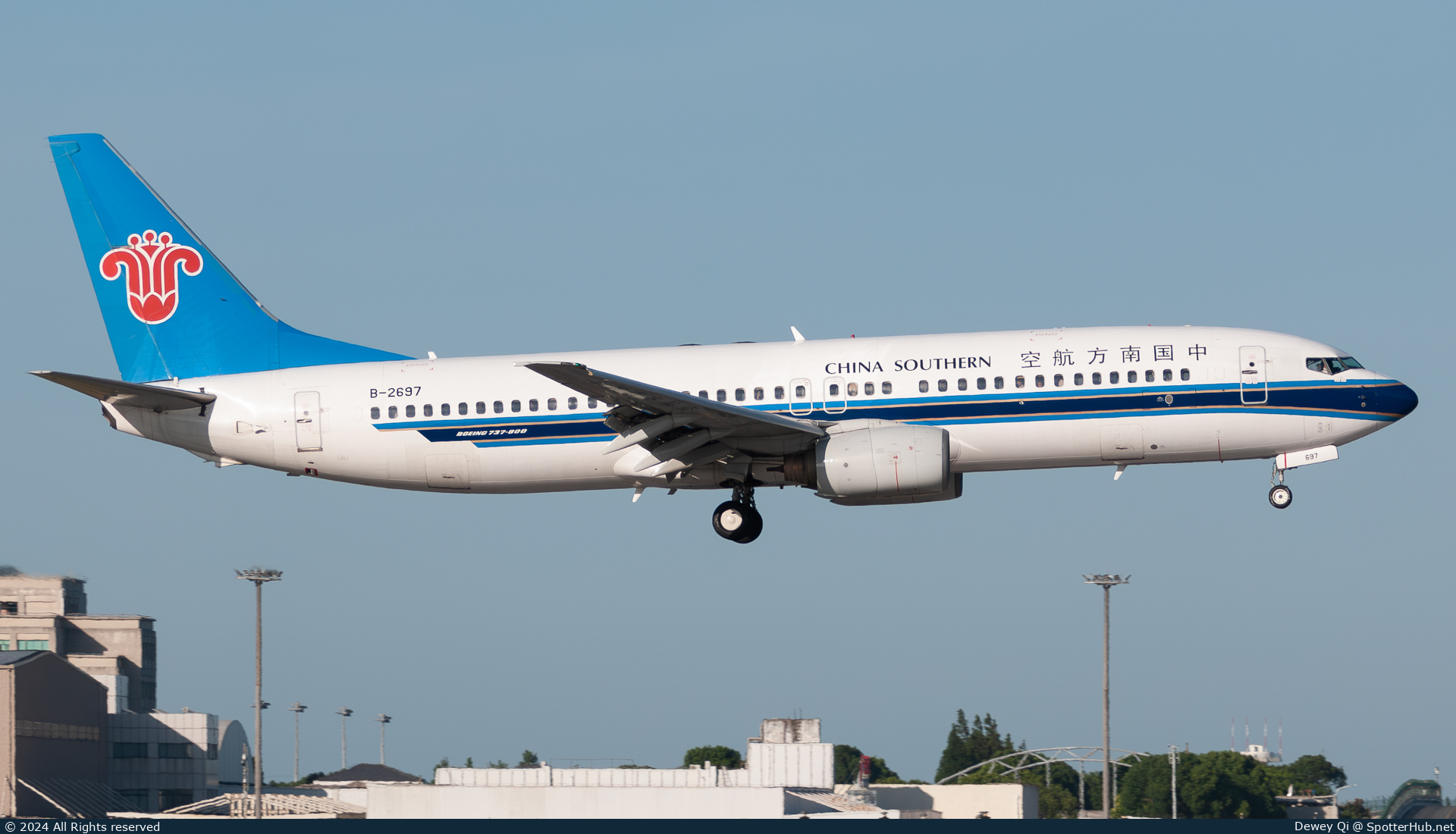 Photo of B-2697 - Boeing 737-81B operated by China Southern Airlines