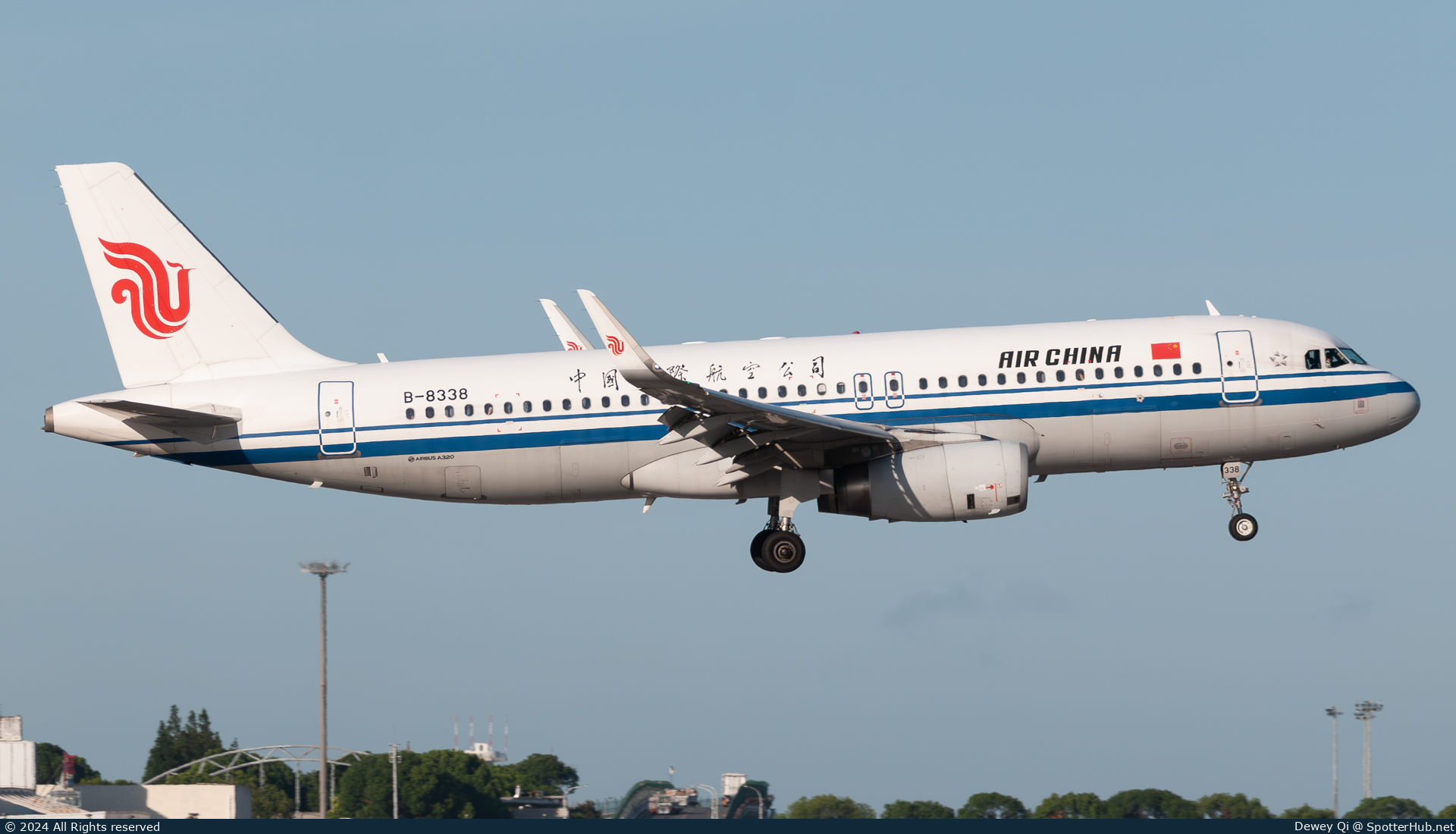 Photo of B-8338 - Airbus A320-232 operated by Air China