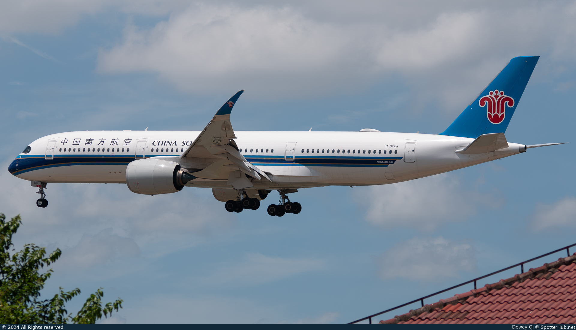 Photo of B-32CR - Airbus A350-941 operated by China Southern Airlines