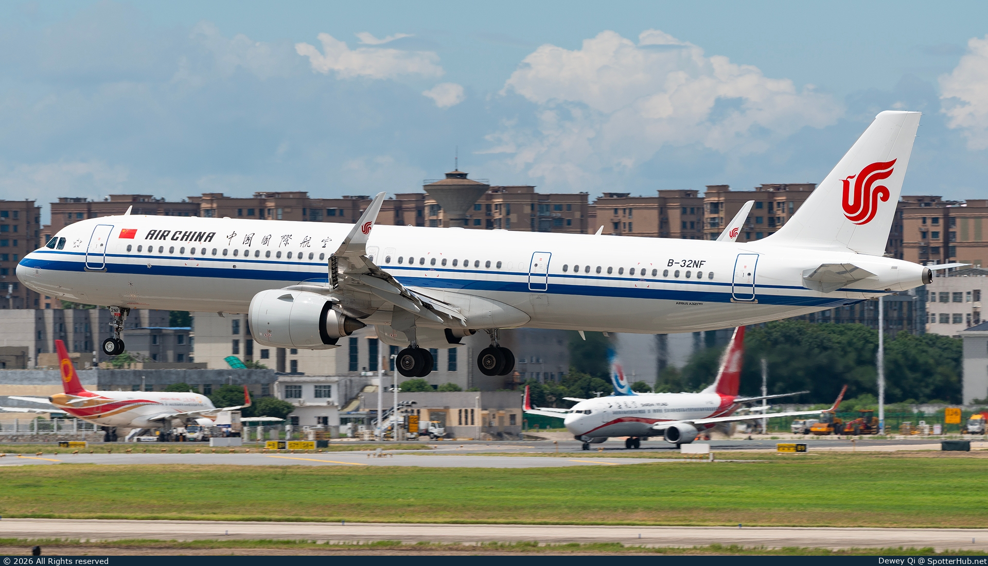 Photo of B-32NF - Airbus A321-252NX operated by Air China