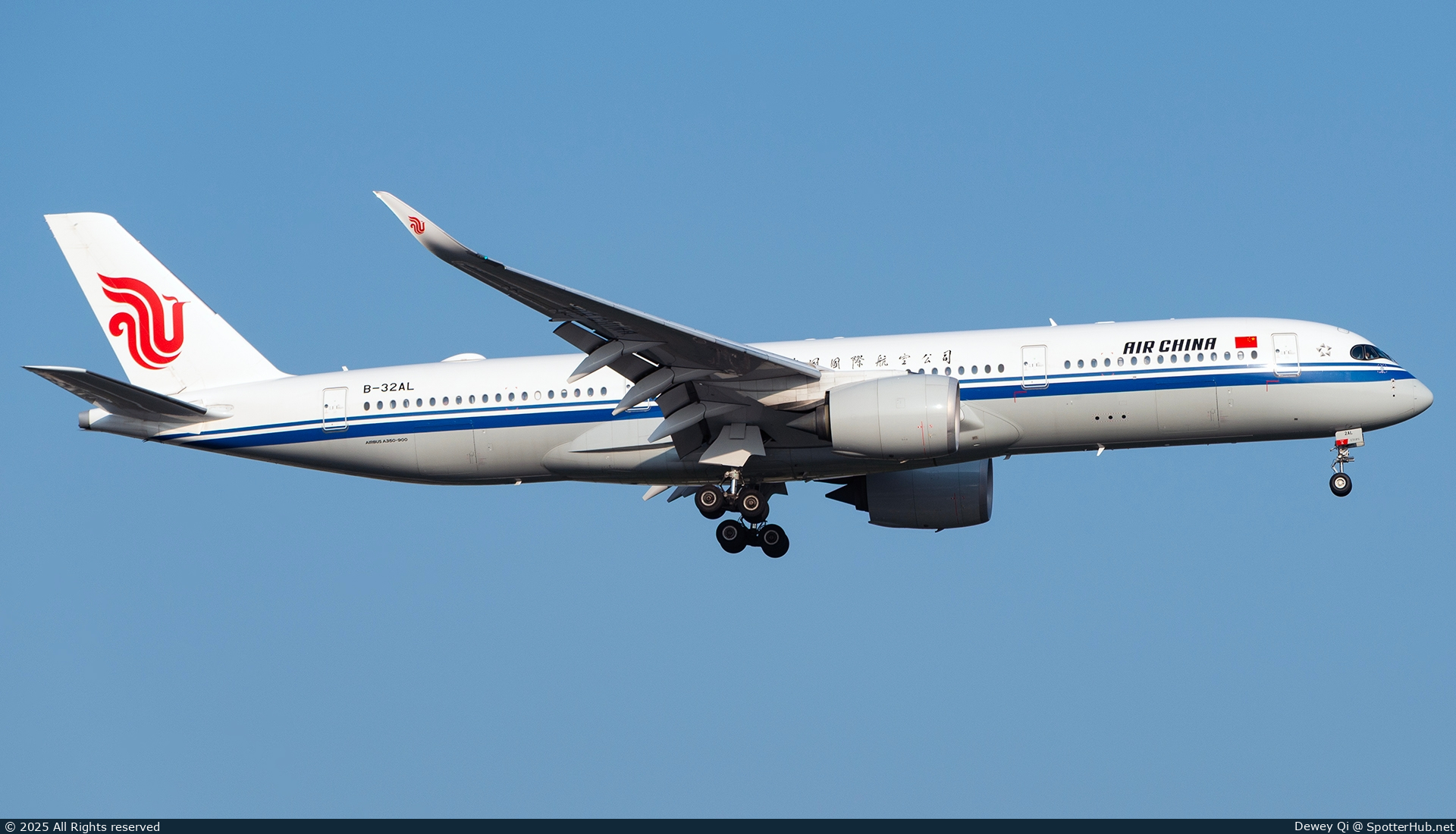 Photo of B-32AL - Airbus A350-941 operated by Air China