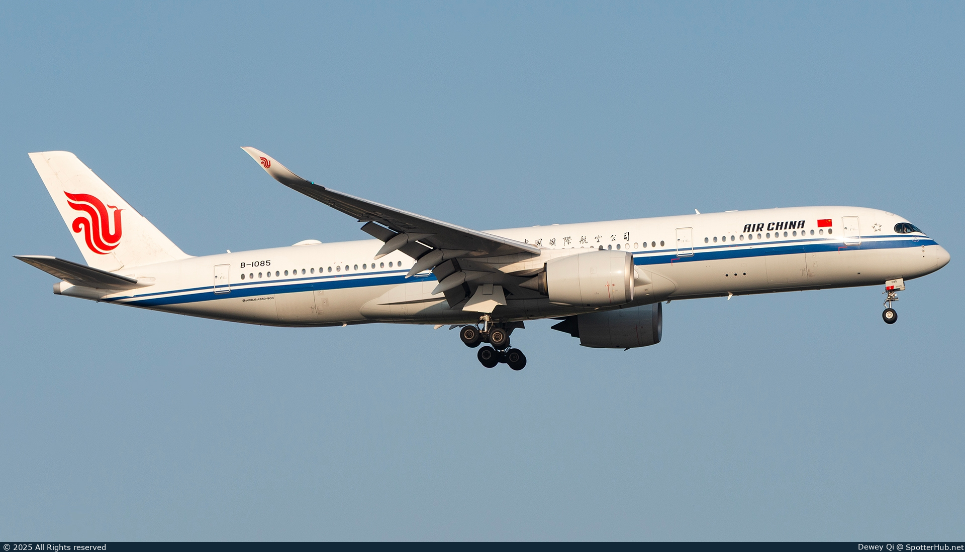 Photo of B-1085 - Airbus A350-941 operated by Air China