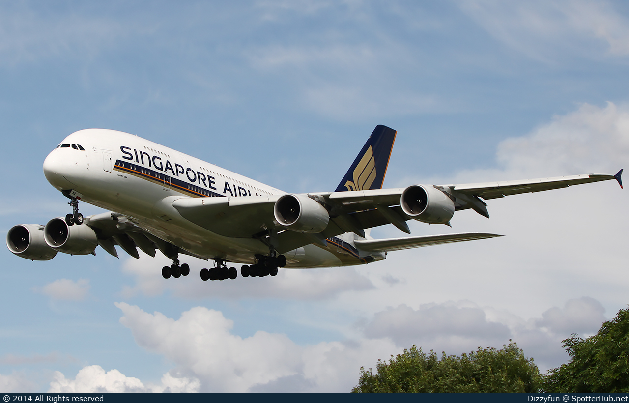 Photo of 9V-SKA - Airbus A380-841 operated by Singapore Airlines