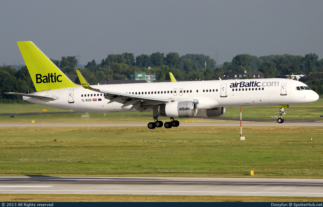 Photo of YL-BDB - Boeing 757-256 operated by airBaltic