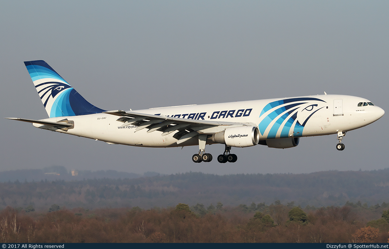 Photo of SU-GAC - Airbus A300B4-203(F) operated by Egyptair Cargo
