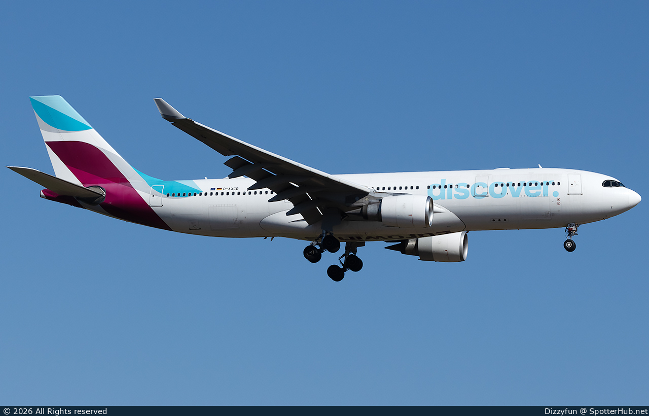 Photo of D-AXGB - Airbus A330-203 operated by Discover Airlines