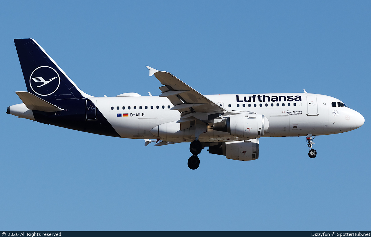 Photo of D-AILM - Airbus A319-114 operated by Lufthansa
