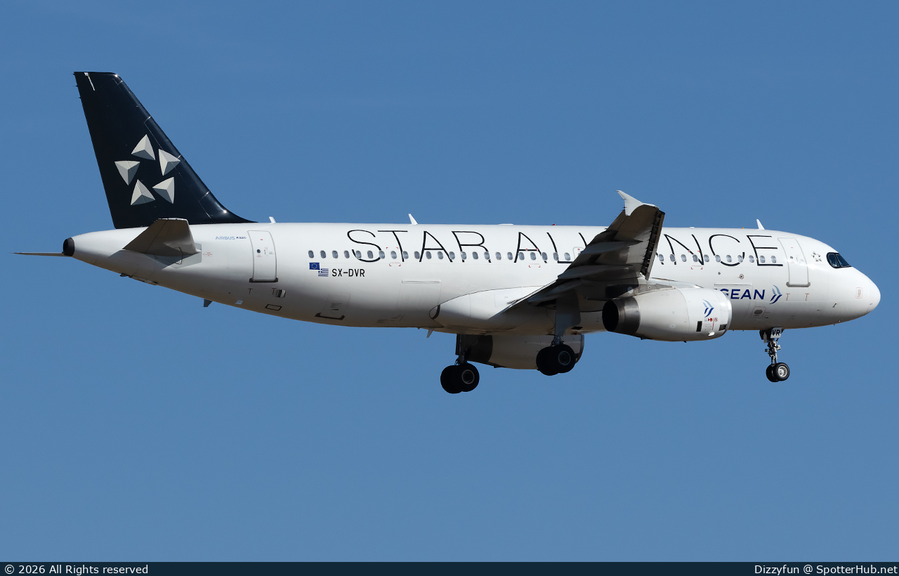 Photo of SX-DVR - Airbus A320-232 operated by Aegean Airlines