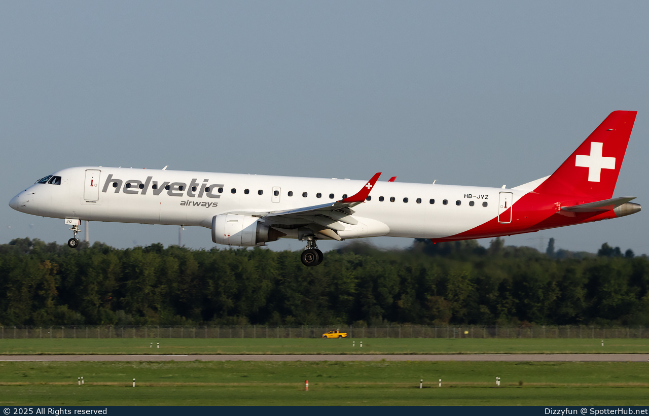 Photo of HB-JVZ - Embraer ERJ-195AR operated by Helvetic Airways