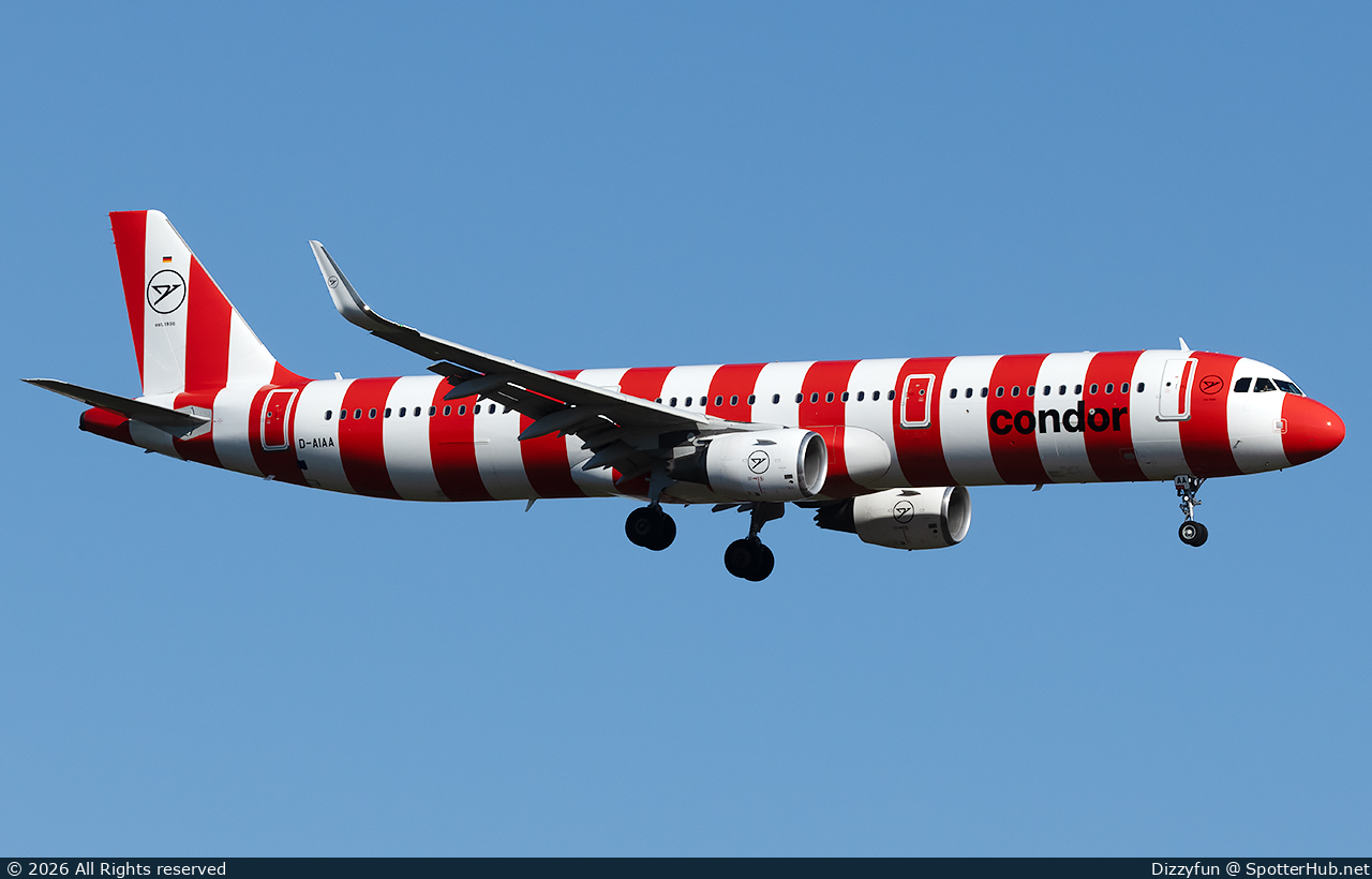 Photo of D-AIAA - Airbus A321-211 operated by Condor