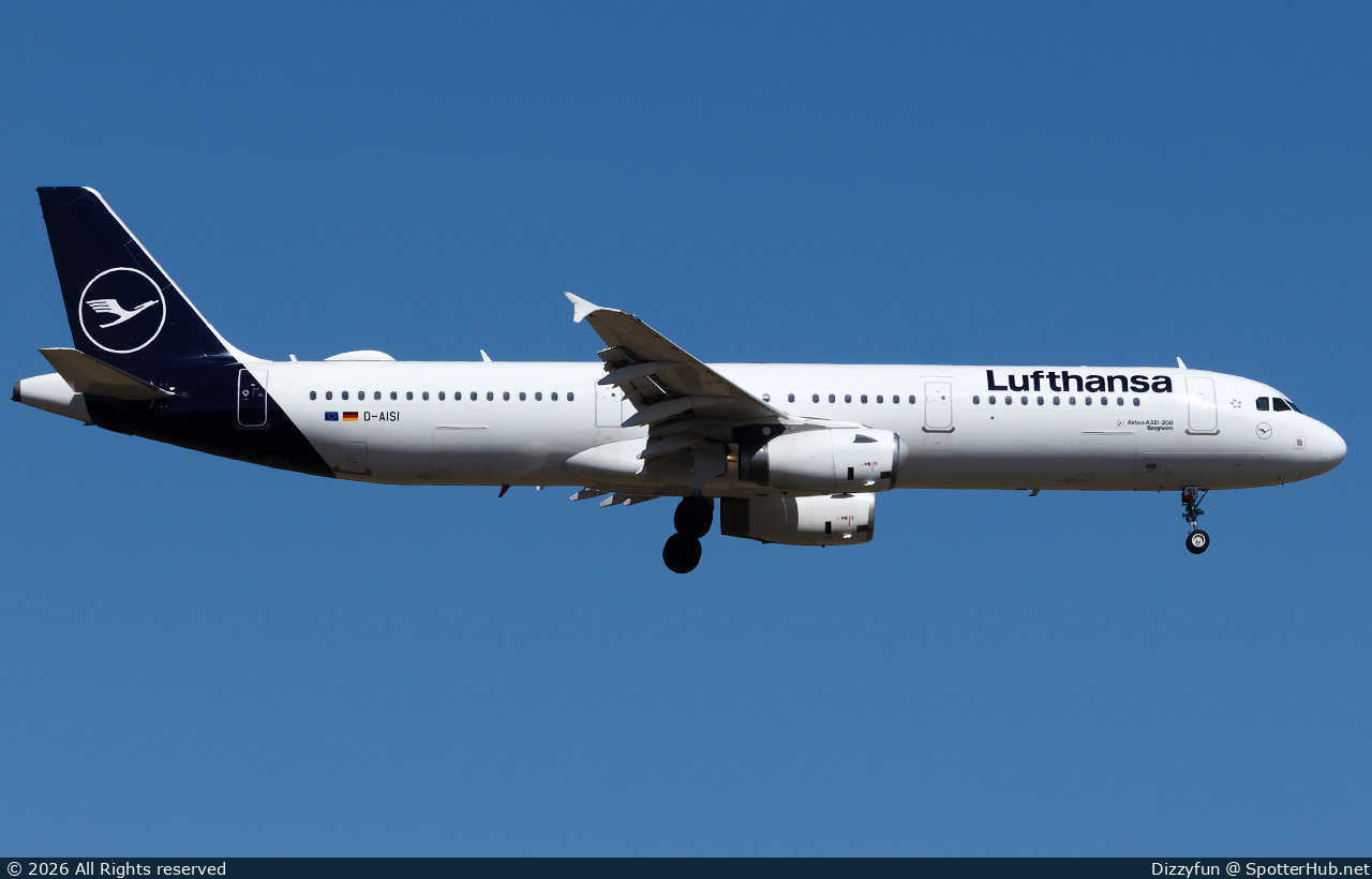 Photo of D-AISI - Airbus A321-231 operated by Lufthansa