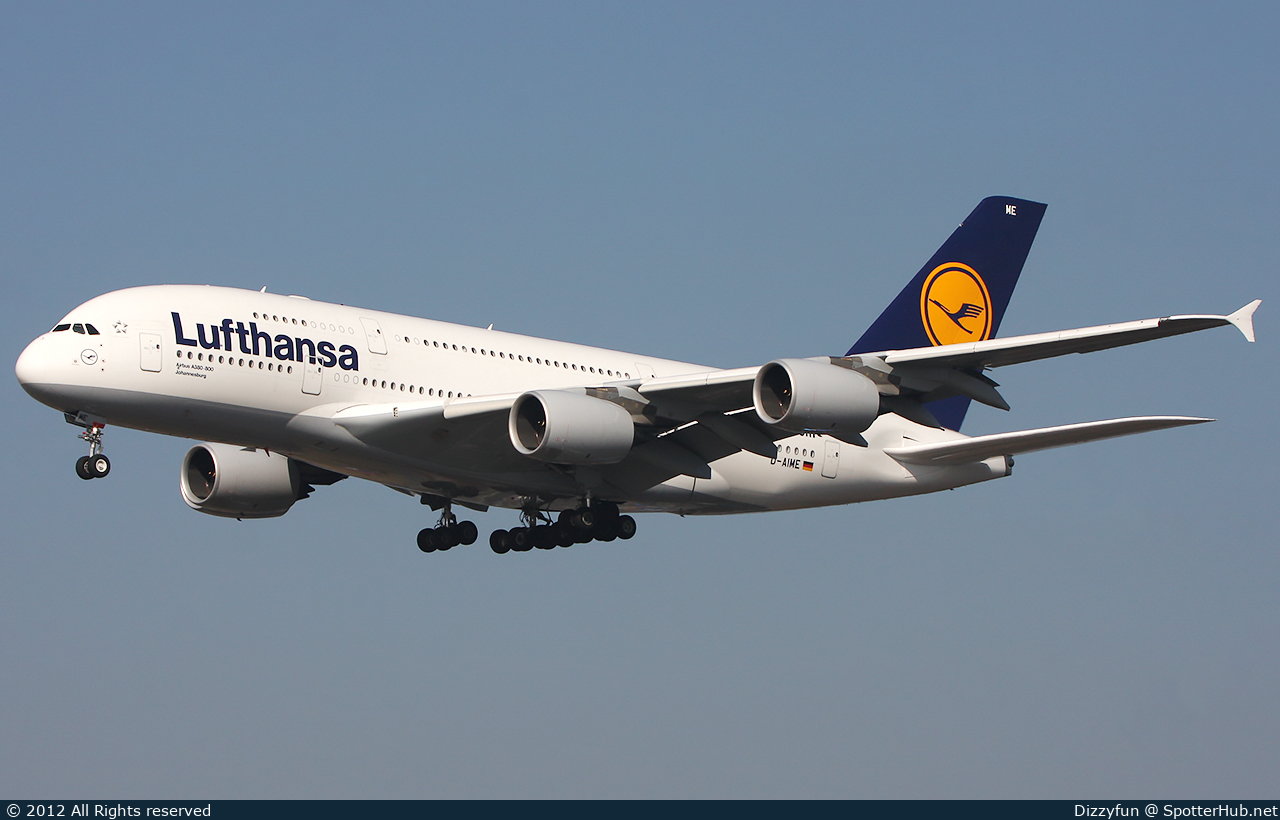 Photo of D-AIME - Airbus A380-841 operated by Lufthansa