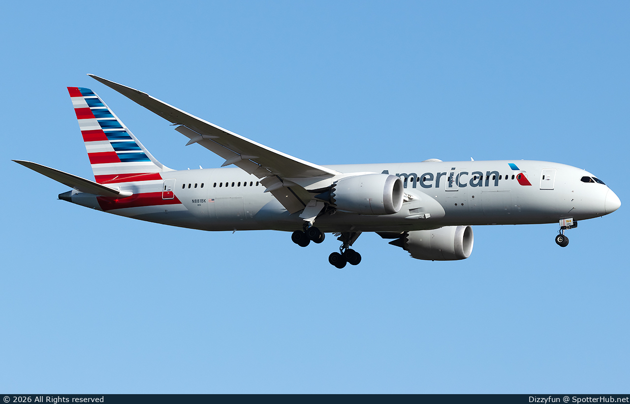 Photo of N881BK - Boeing 787-8 Dreamliner operated by American Airlines