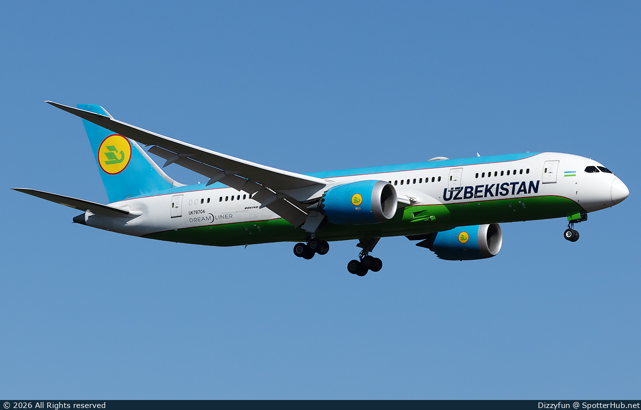 Photo of UK78704 - Boeing 787-8 Dreamliner operated by Uzbekistan Airways