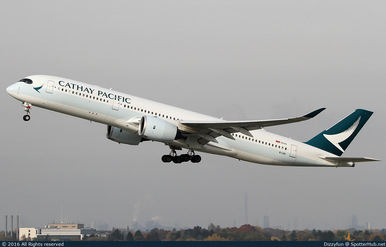 Photo of B-LRA - Airbus A350-941 operated by Cathay Pacific Airways