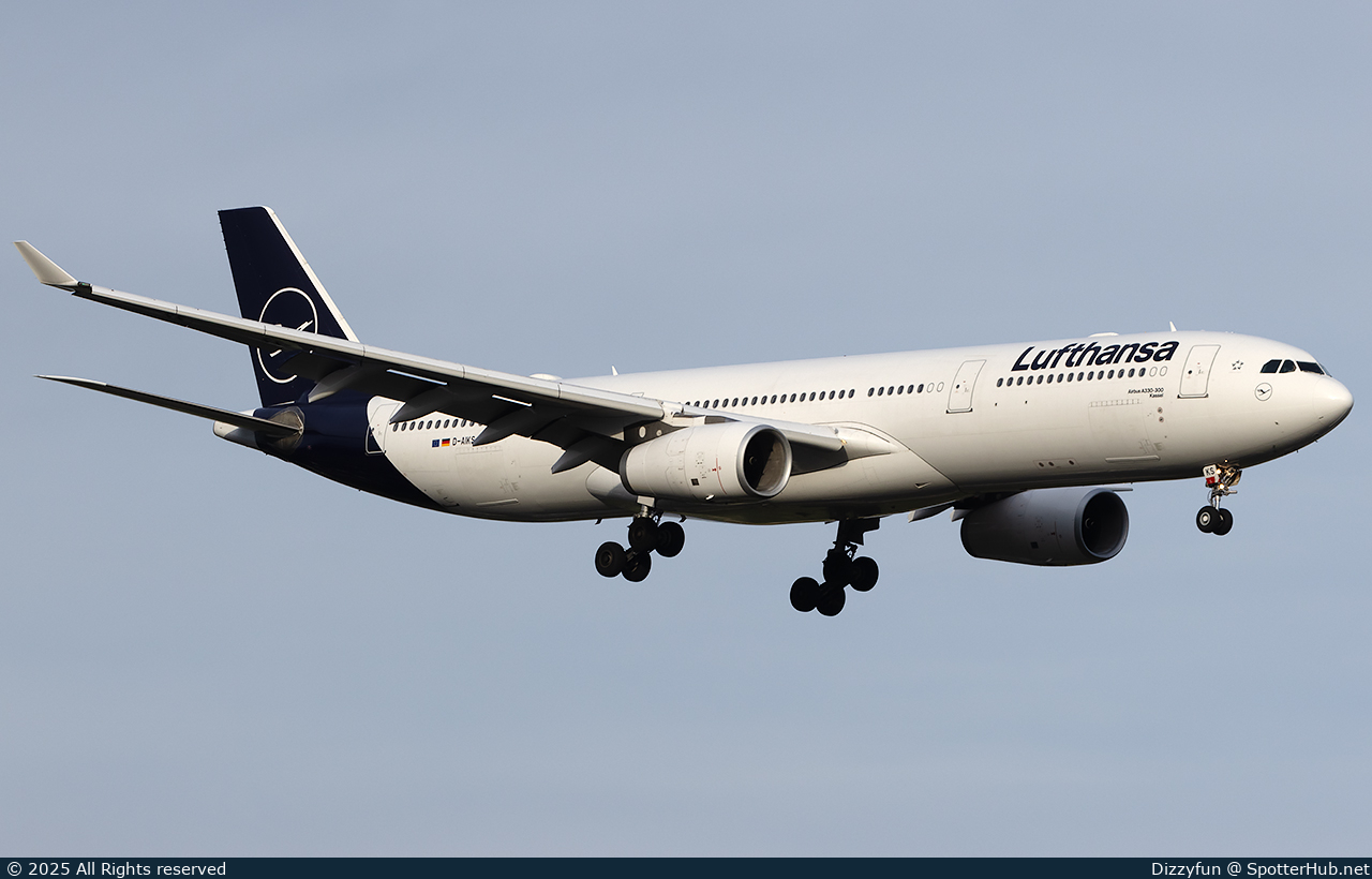 Photo of D-AIKS - Airbus A330-343 operated by Lufthansa