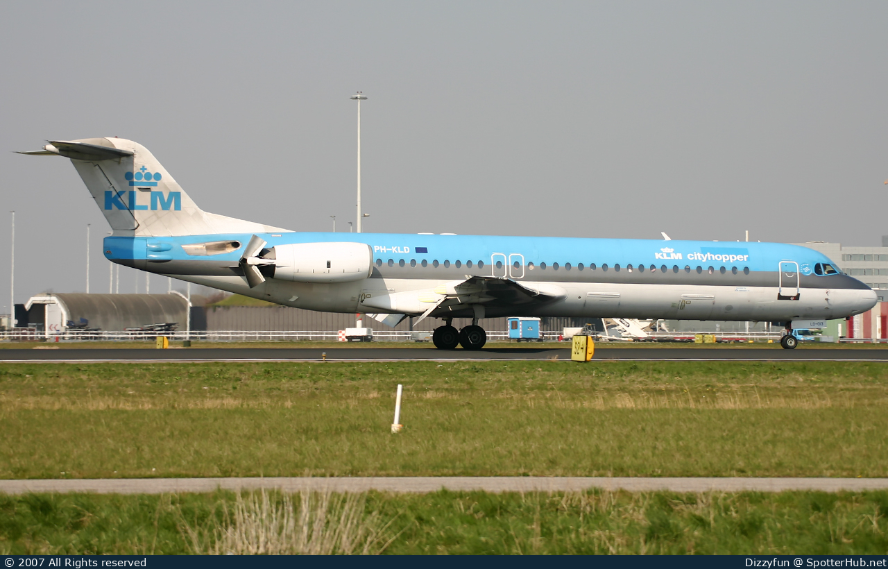 Photo of PH-KLD - Fokker 100 operated by KLM Cityhopper