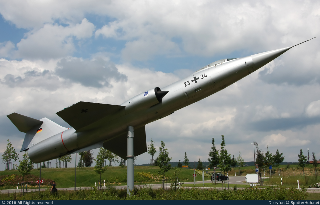 Photo of 24+17 - Lockheed RF-104G Starfighter operated by German Air Force