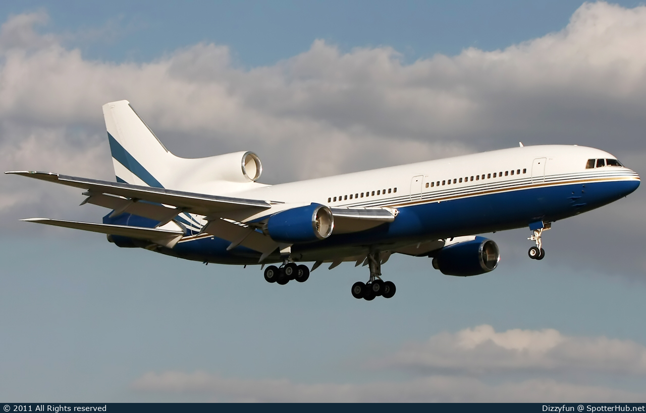 Photo of N388LS - Lockheed L-1011-500 TriStar operated by Las Vegas Sands Corp.