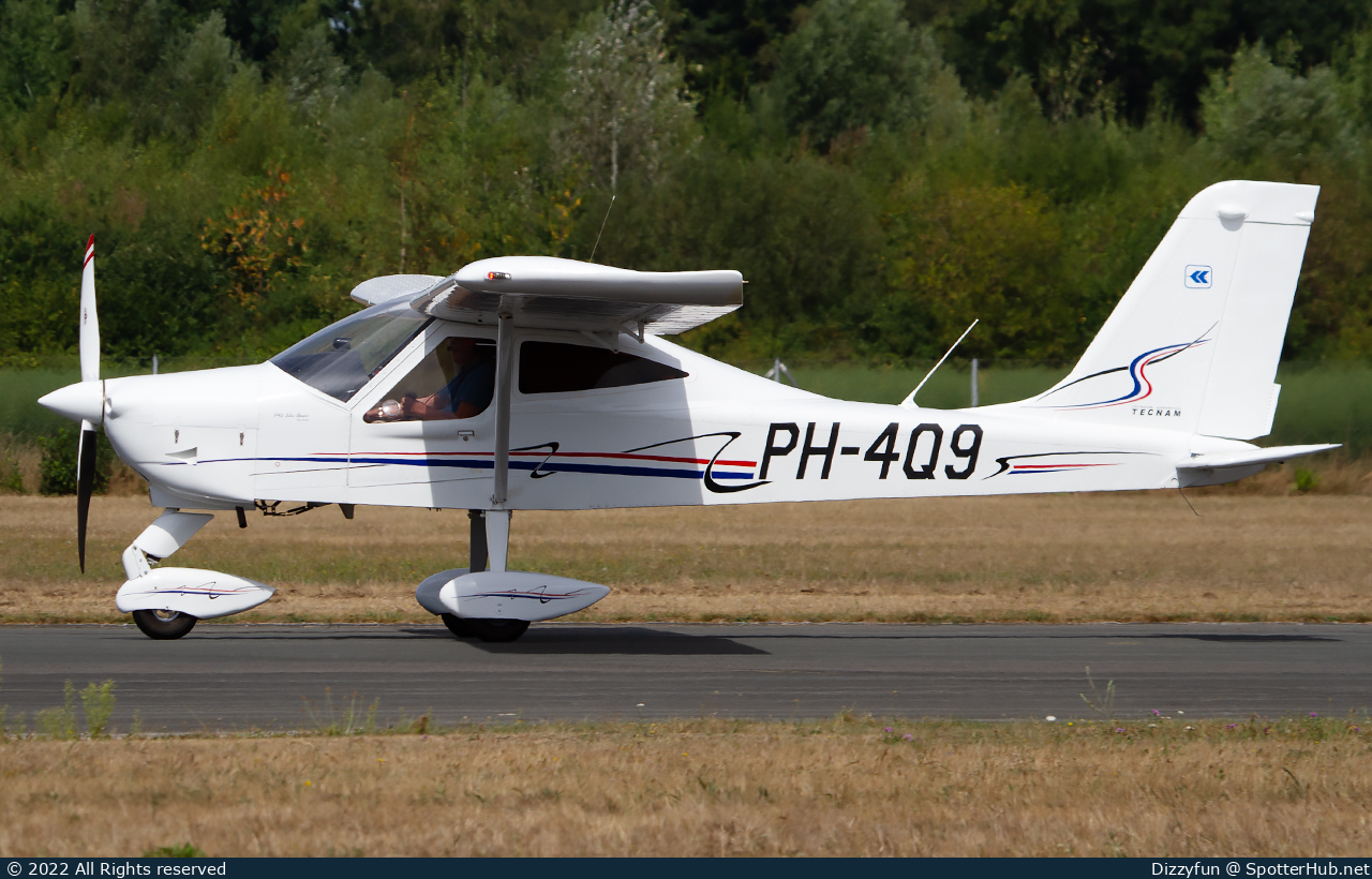 Photo of PH-4Q9 - Tecnam P92 Echo operated by Private
