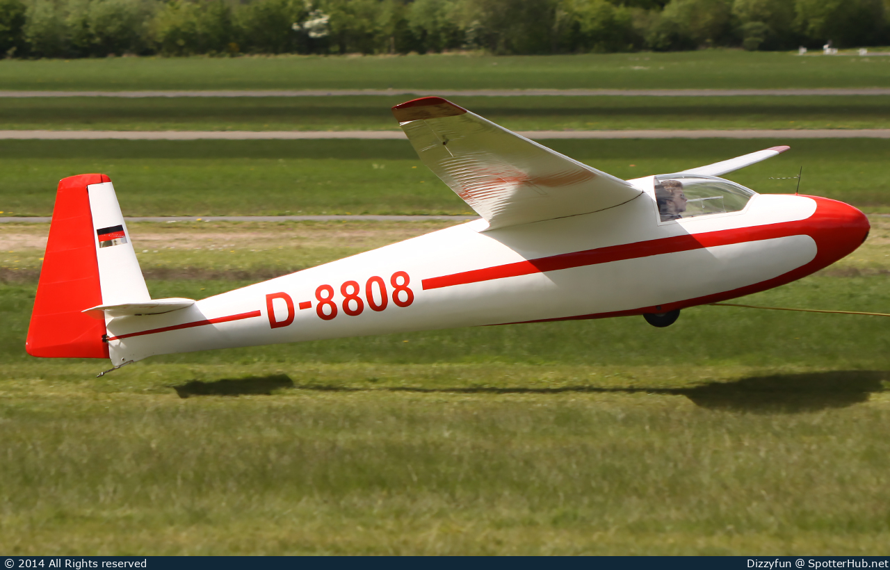 Photo of D-8808 - Schleicher Ka 6CR operated by Private