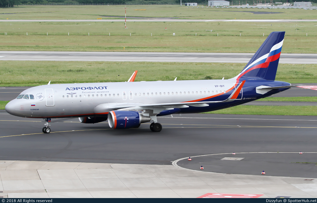 Photo of VP-BIY - Airbus A320-214 operated by Aeroflot