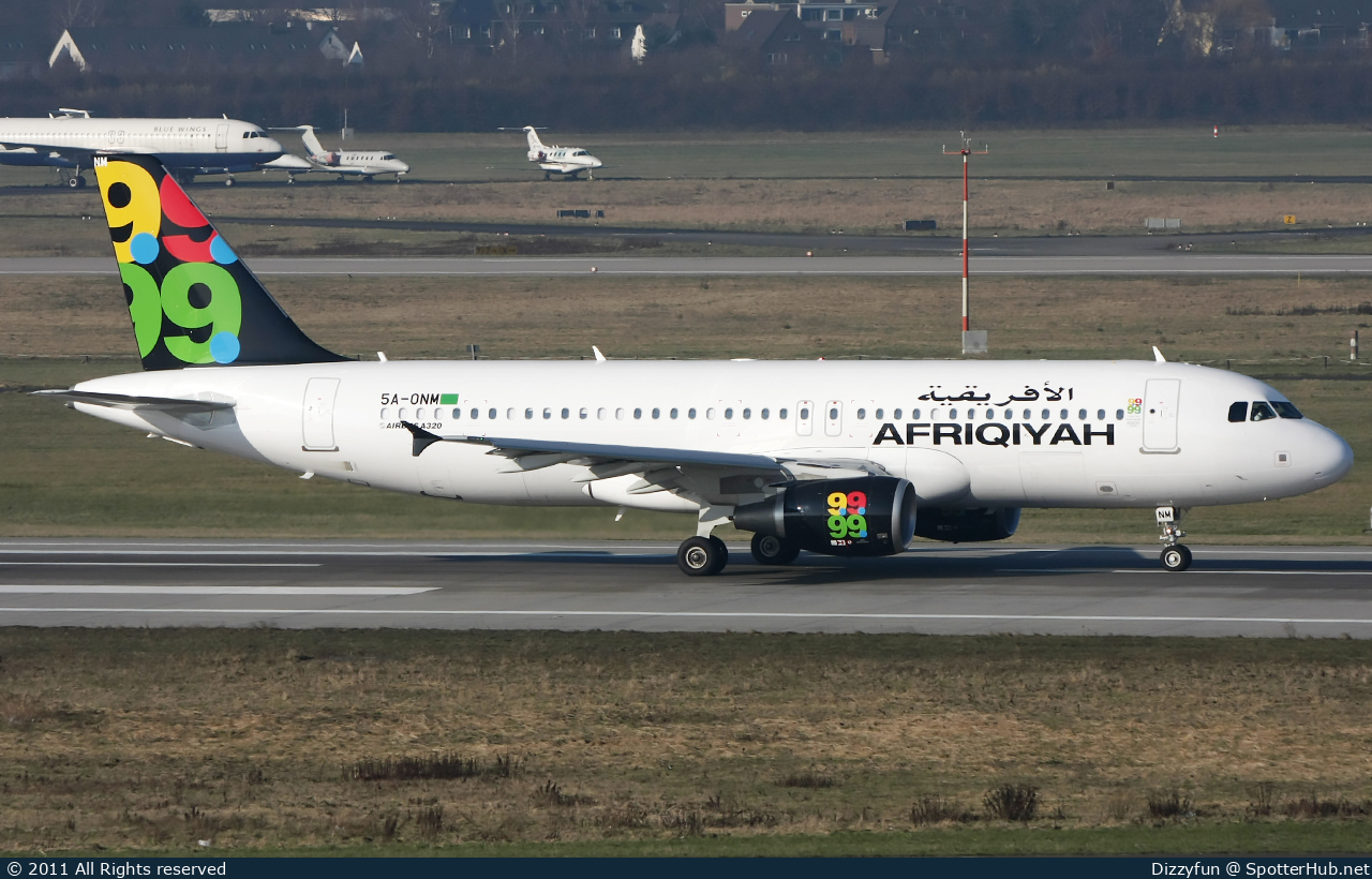 Photo of 5A-ONM - Airbus A320-214 operated by Afriqiyah Airways