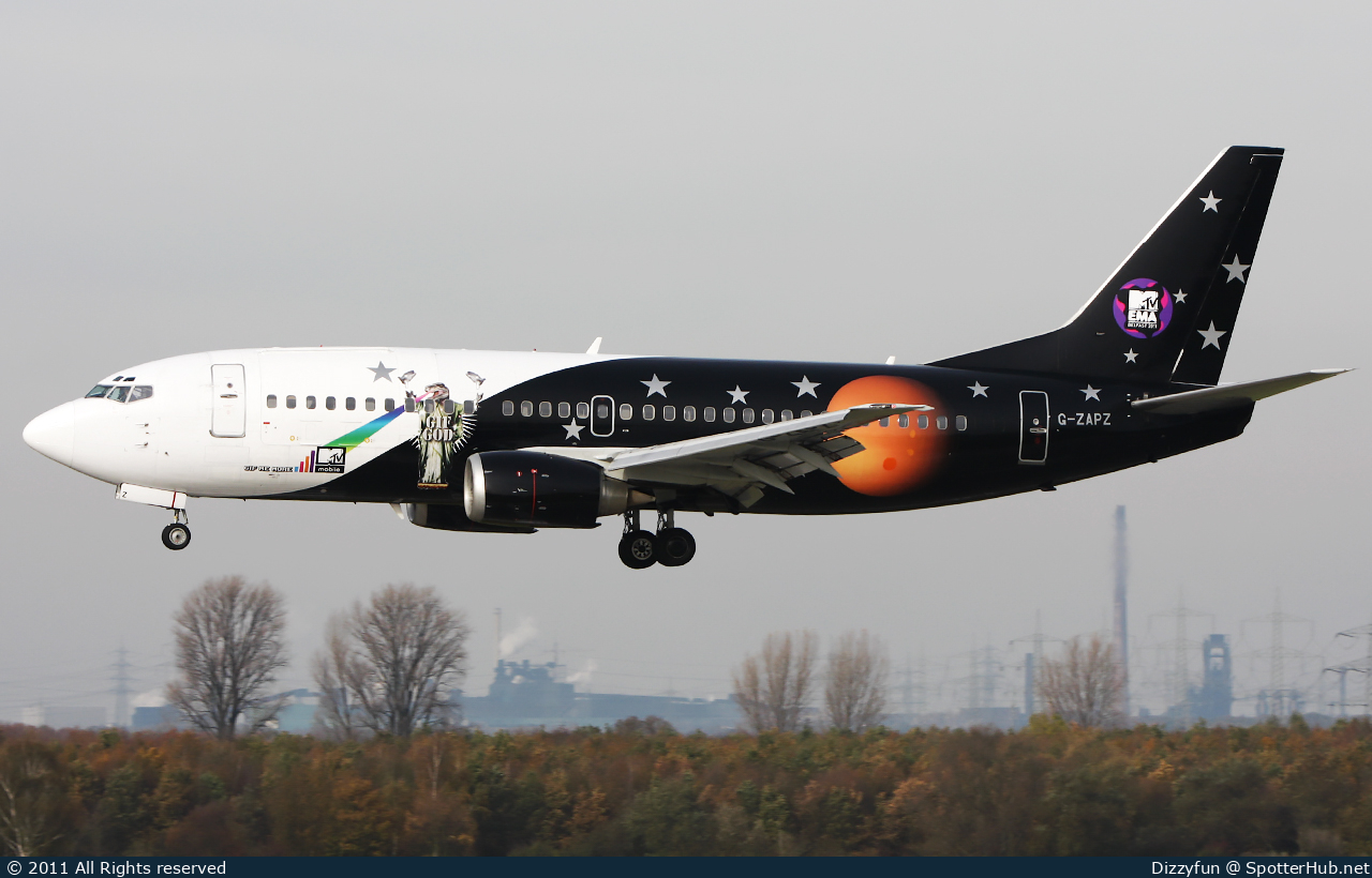 Photo of G-ZAPZ - Boeing 737-33A(QC) operated by Titan Airways