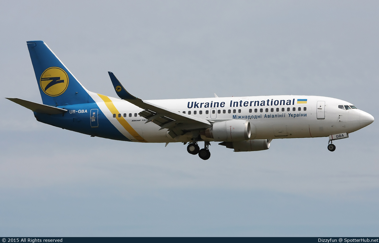Photo of UR-GBA - Boeing 737-36N operated by Ukraine International Airlines
