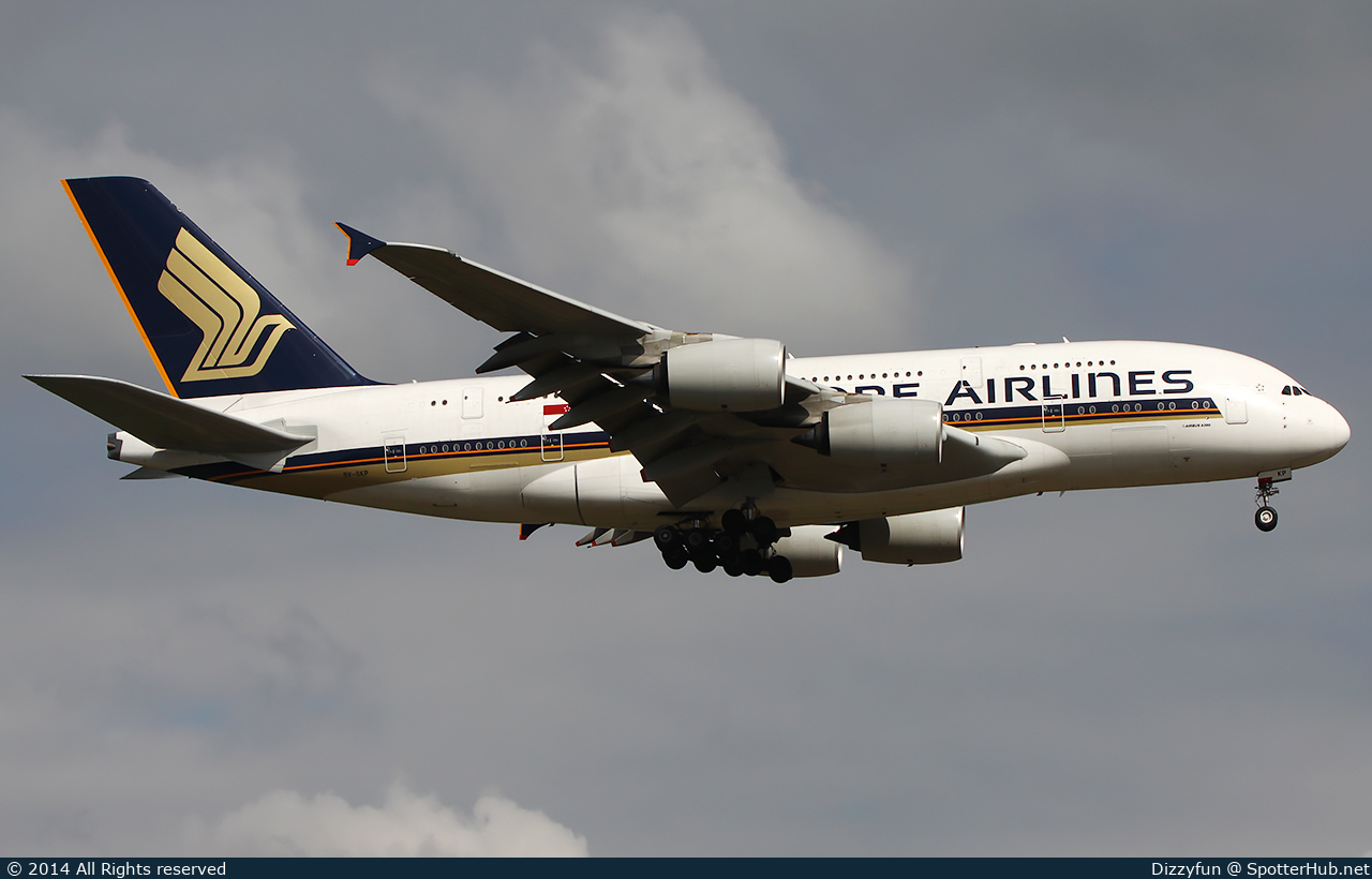 Photo of 9V-SKP - Airbus A380-841 operated by Singapore Airlines