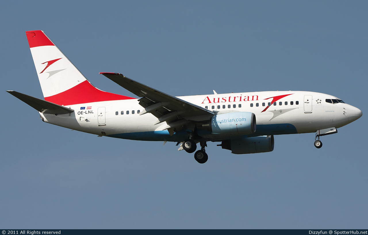 Photo of OE-LNL - Boeing 737-6Z9 operated by Austrian Airlines