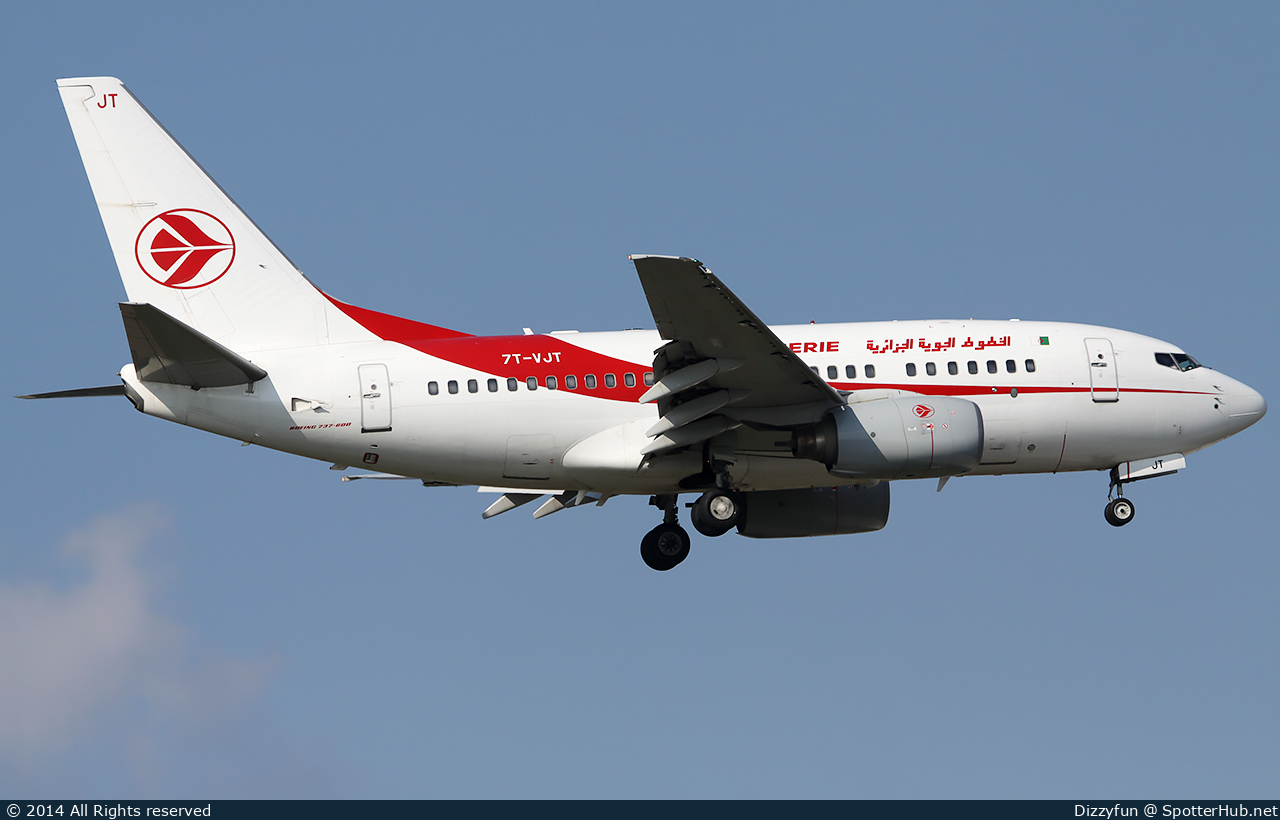 Photo of 7T-VJT - Boeing 737-6D6 operated by Air Algérie