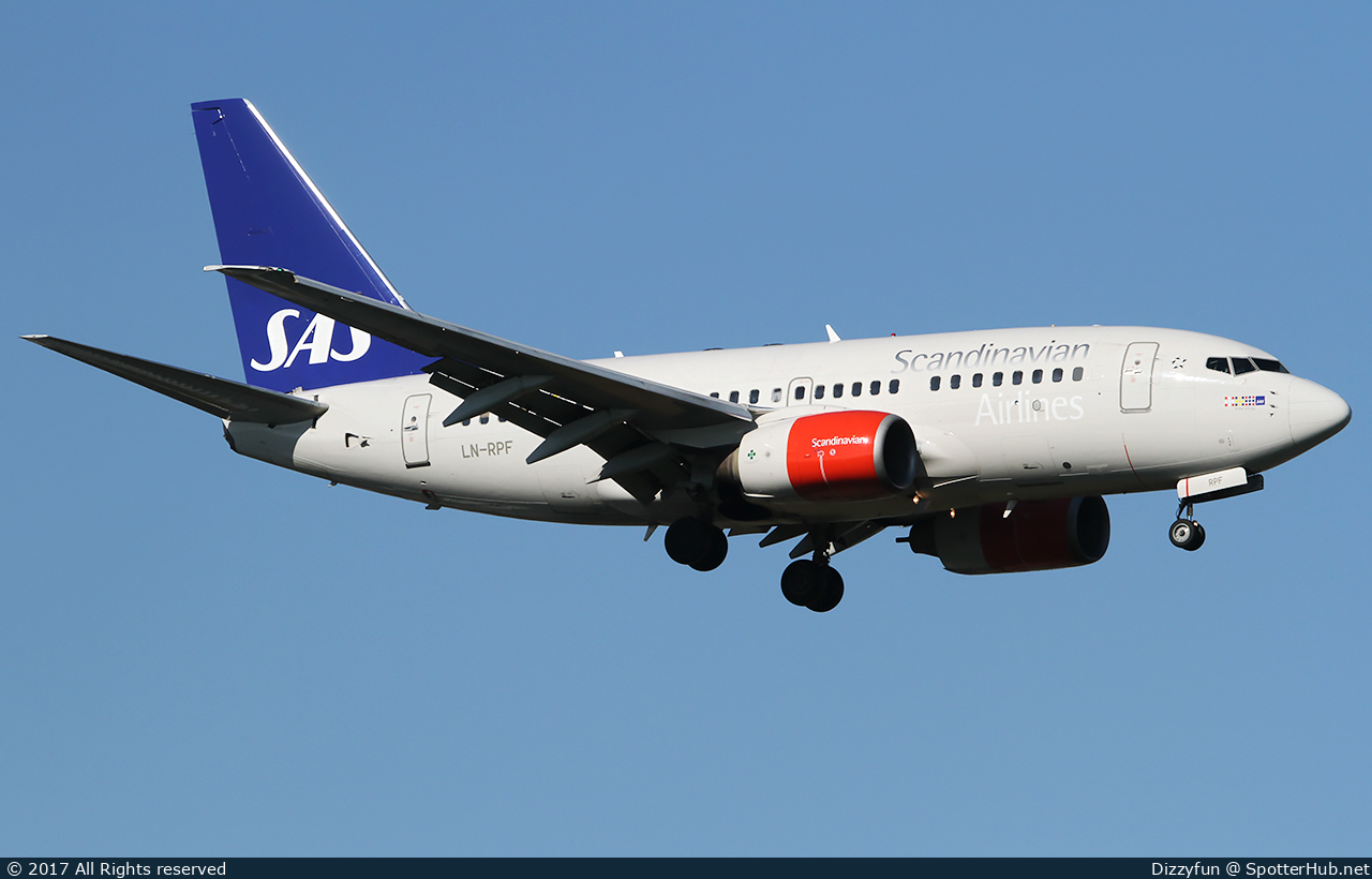 Photo of LN-RPF - Boeing 737-683 operated by SAS Scandinavian Airlines