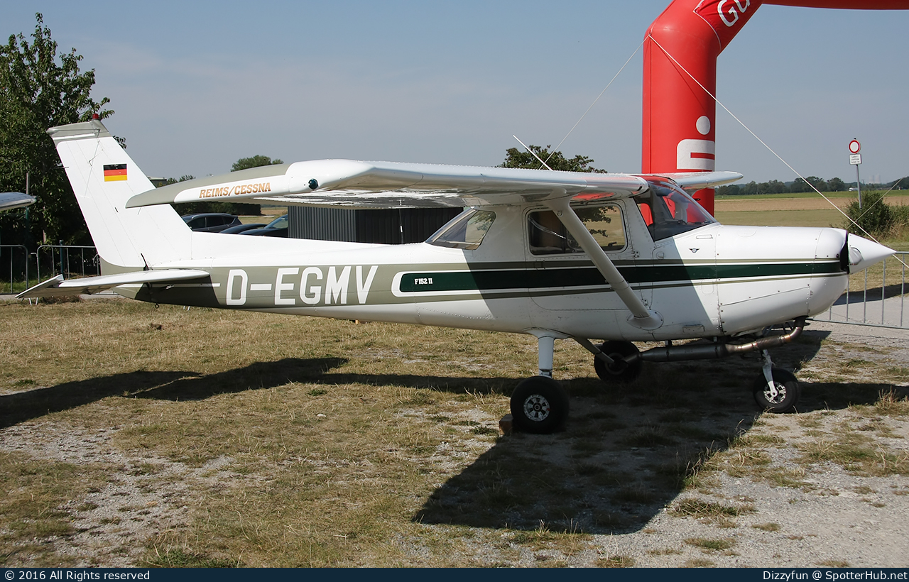 Photo of D-EGMV - Reims-Cessna F152 II operated by Flugsportgemeinschaft Soest