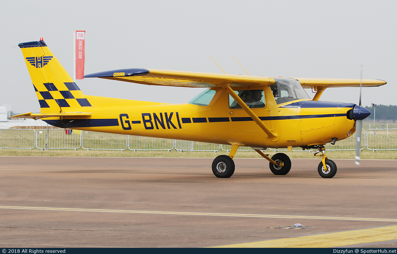 Photo of G-BNKI - Cessna 152 II operated by Halton Aero Club