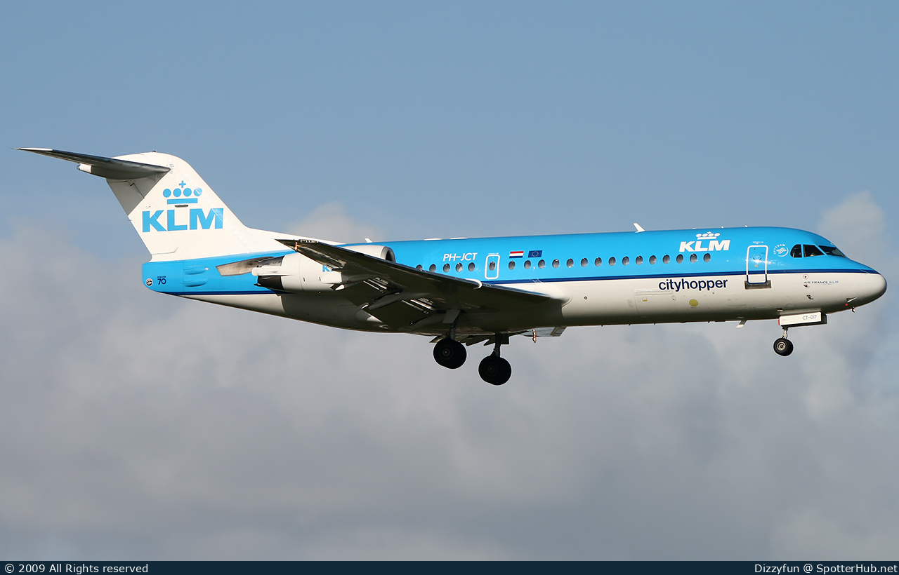 Photo of PH-JCT - Fokker 70 operated by KLM Cityhopper