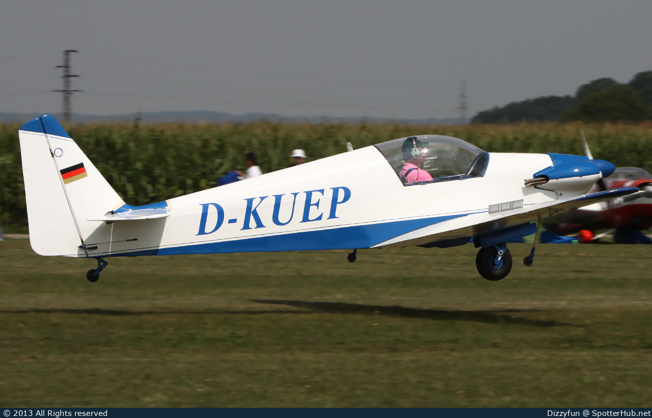 Photo of D-KUEP - Sportavia-Pützer Fournier RF 3 operated by Flugsportvereinigung Wächtersberg